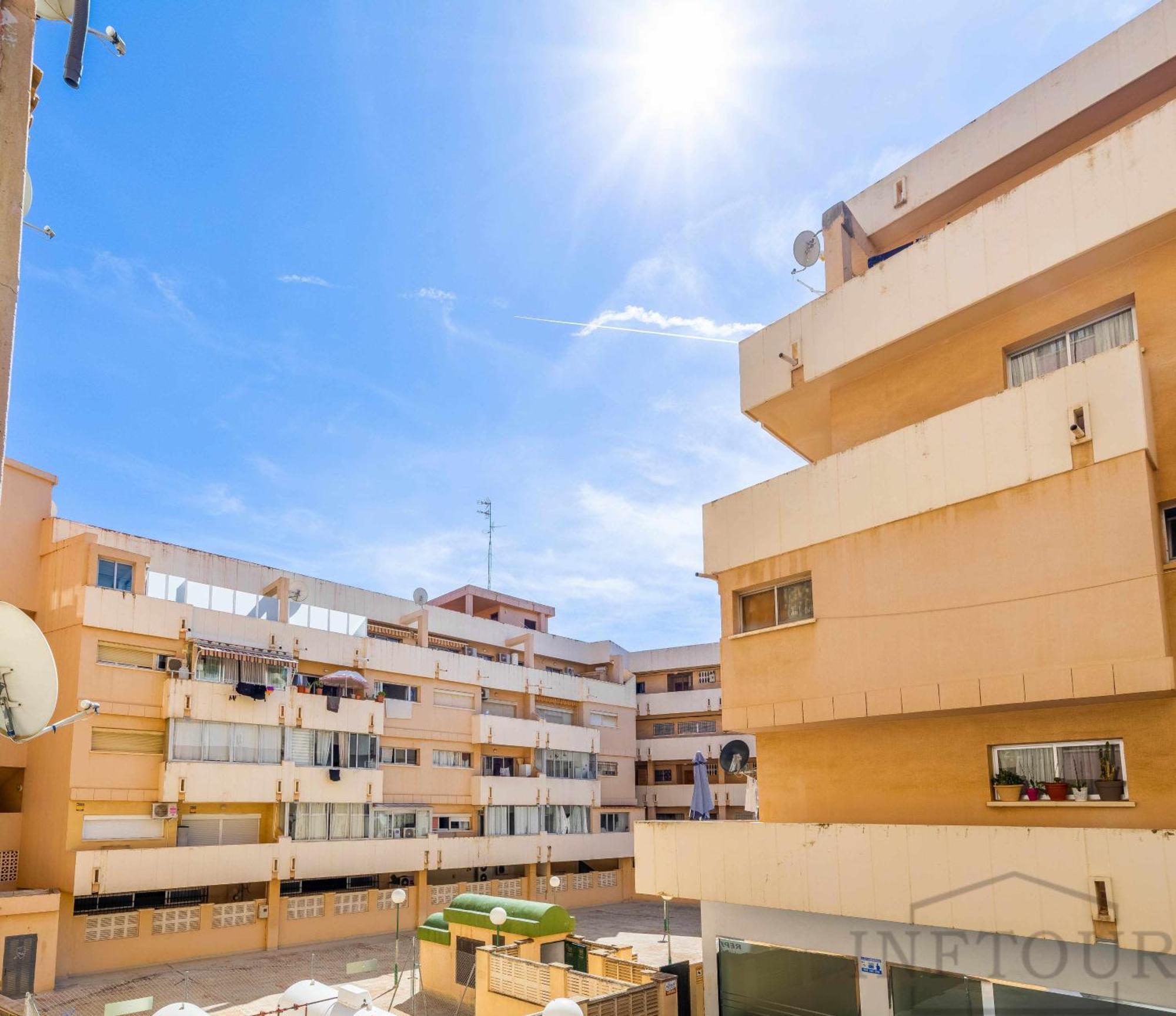 Inftour Medici Apartamento Calpe Exteriör bild